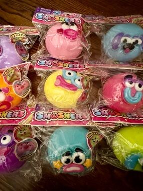 Orb Curiosities Smushers- Assorted Colors